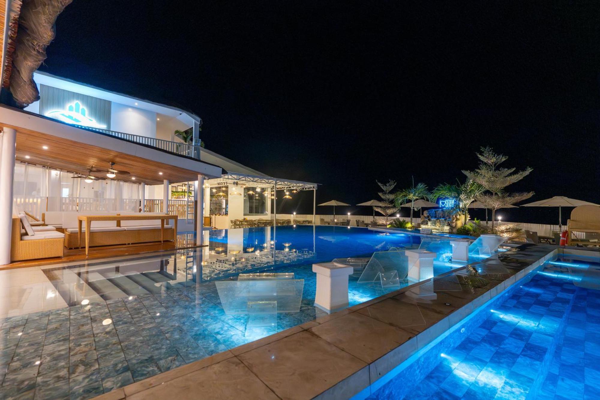 Serene Oasis Resort - Oslob Cebu Philippines Exterior photo